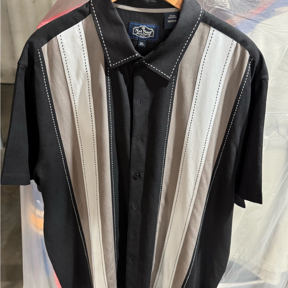 Nat Nast Men's Black and Cream Button Down 70% Sill/30% Cotton Shirt